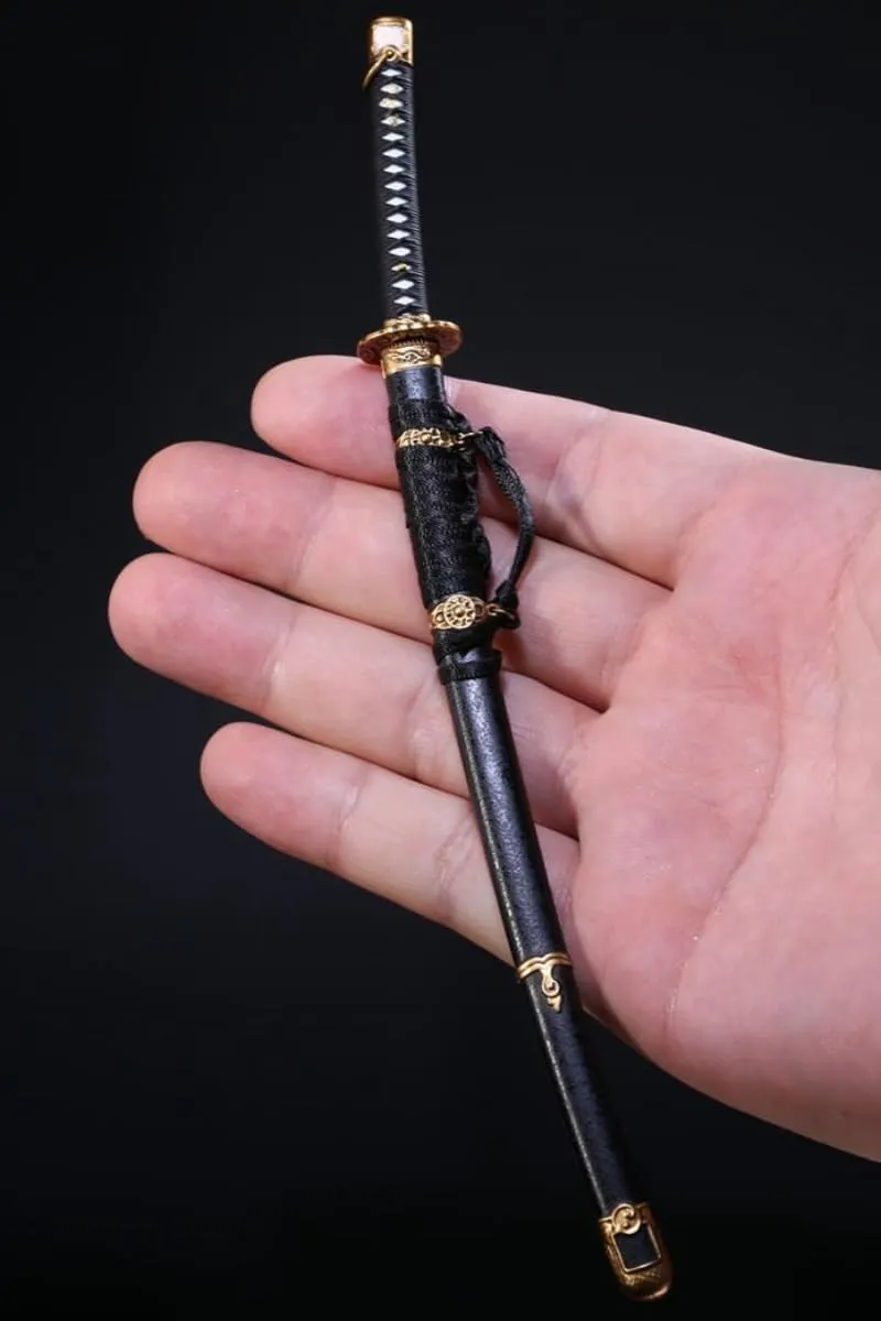 1/6 Scale Action Figure Accessory: Die-Cast Alloy Samurai Sword Model