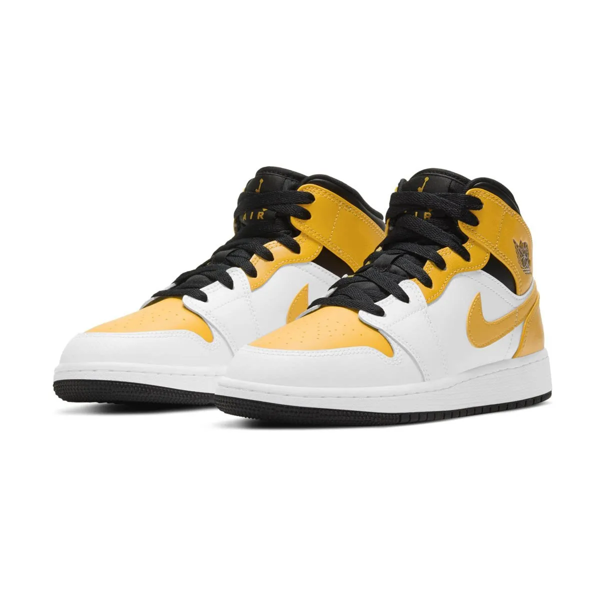 Air Jordan 1 Mid Big Kids' Shoe