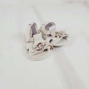 CARTERS CRIB WHITE SPARKLE SANDALS SIZE 1 PRE-LOVED