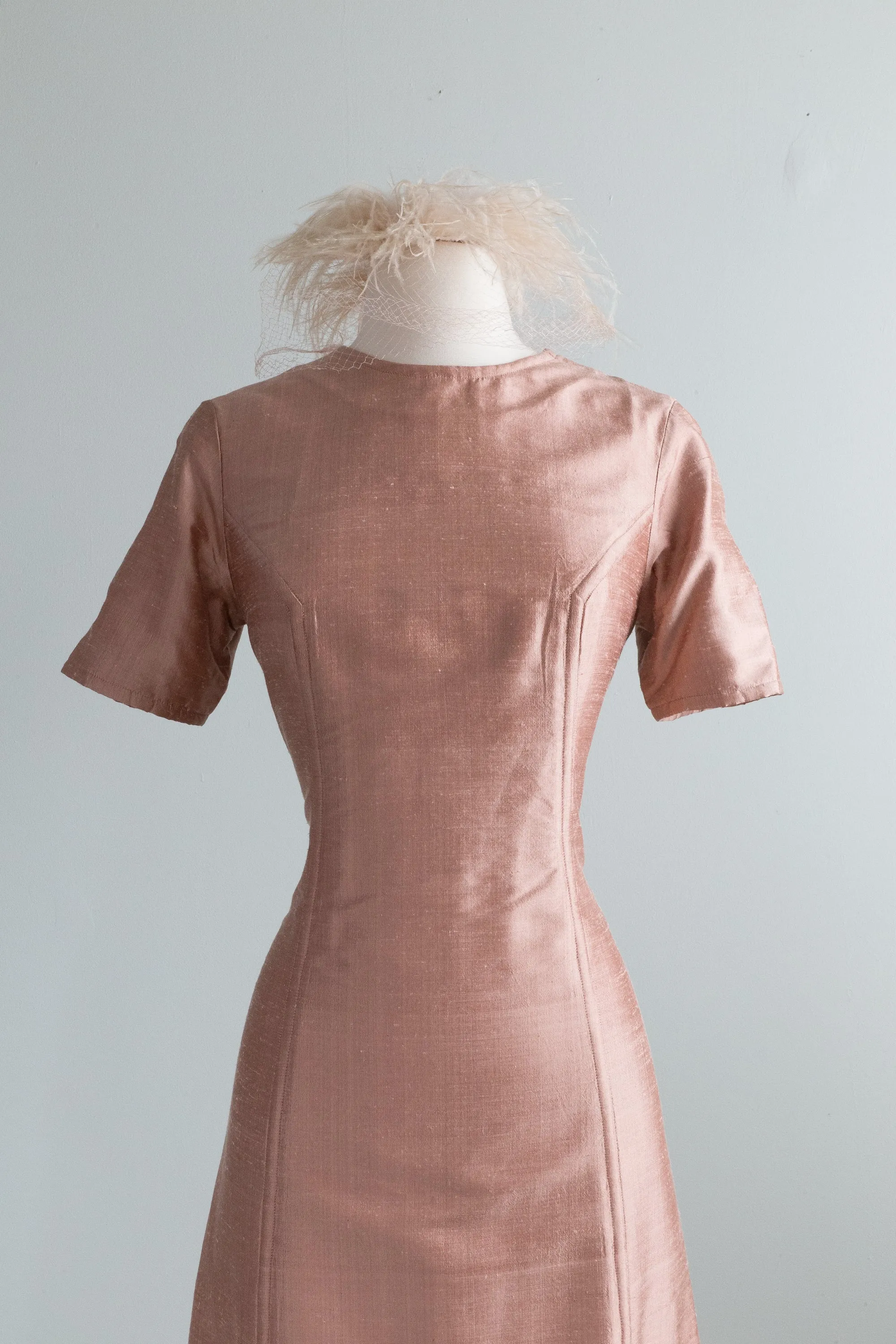 Chic 1960's Rose Gold Silk Shift Dress / SM