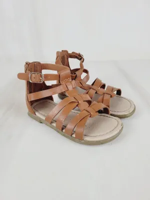 CHILDRENS PLACE SANDALS SIZE 7 PRE-LOVED