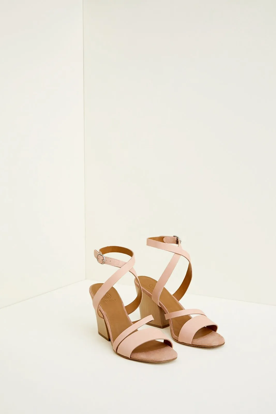 Coclico Taurasi Sandals