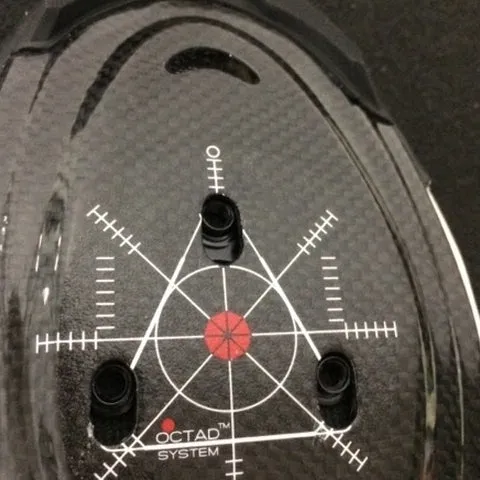 CX 238 Wide - Outsole Scratched