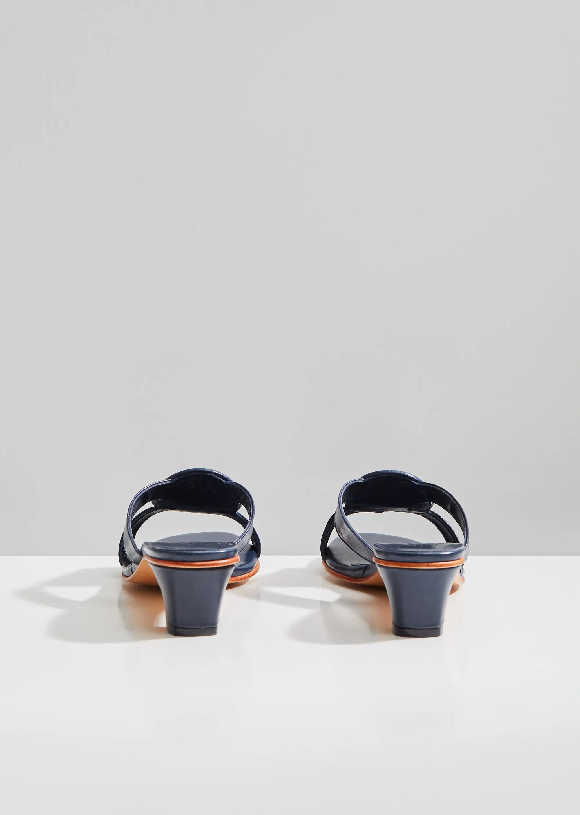 Medalia Sandals