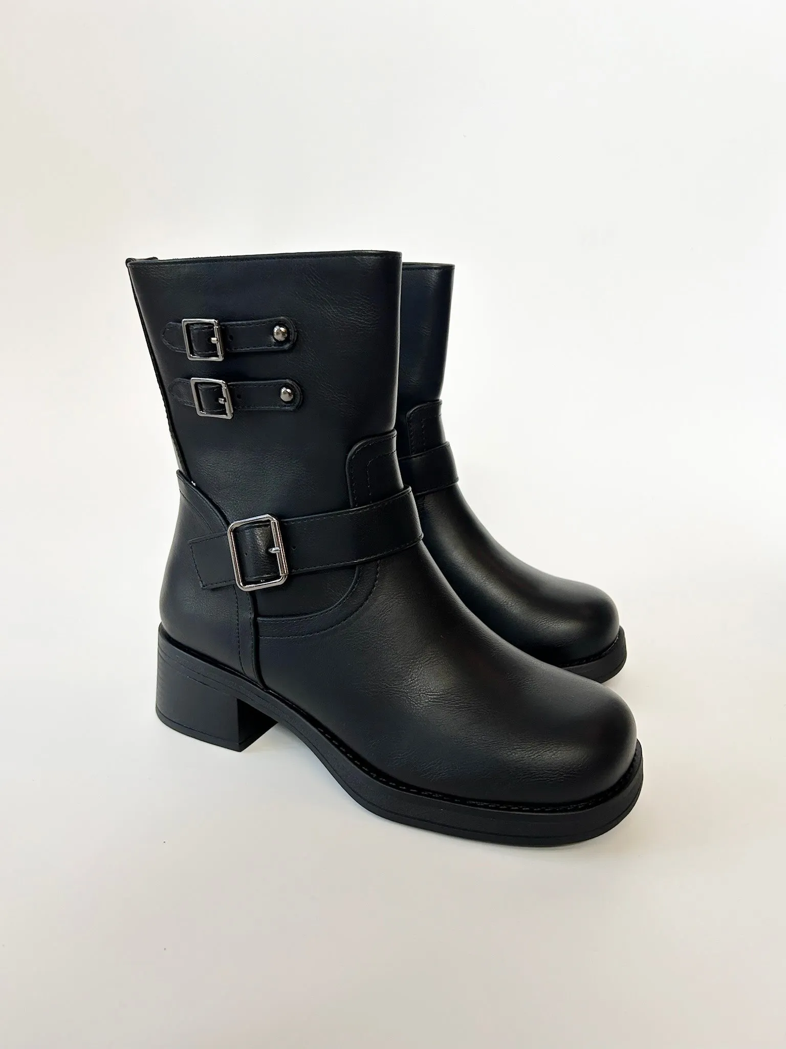 Moto Moment Boots