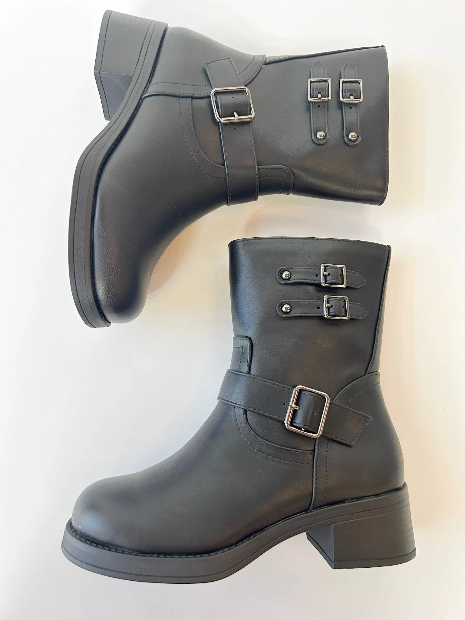 Moto Moment Boots