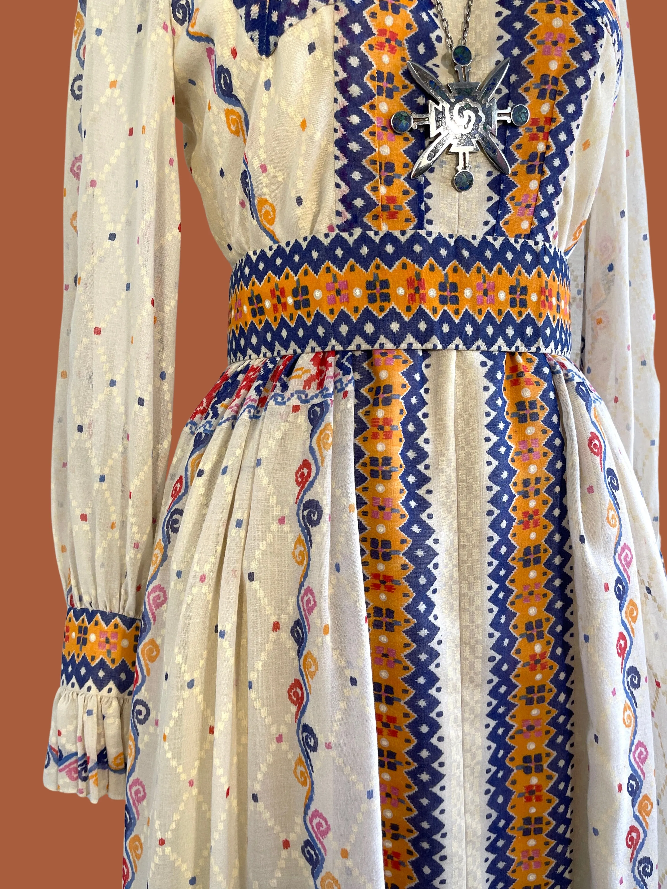 OSCAR DE LA RENTA 70s Folk Print Dress • Small Medium